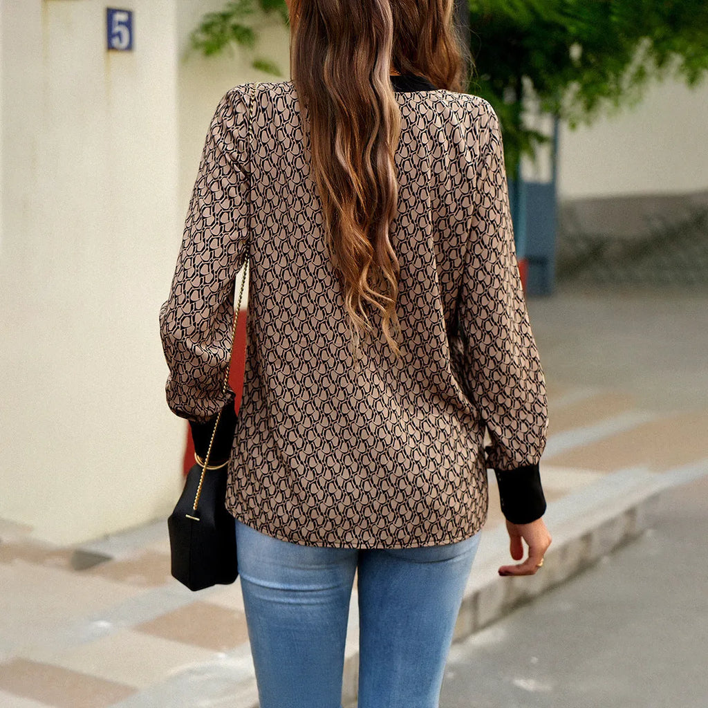 Long-sleeved printed V-neck top