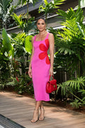Figurbetontes Kleid mit floralem Design