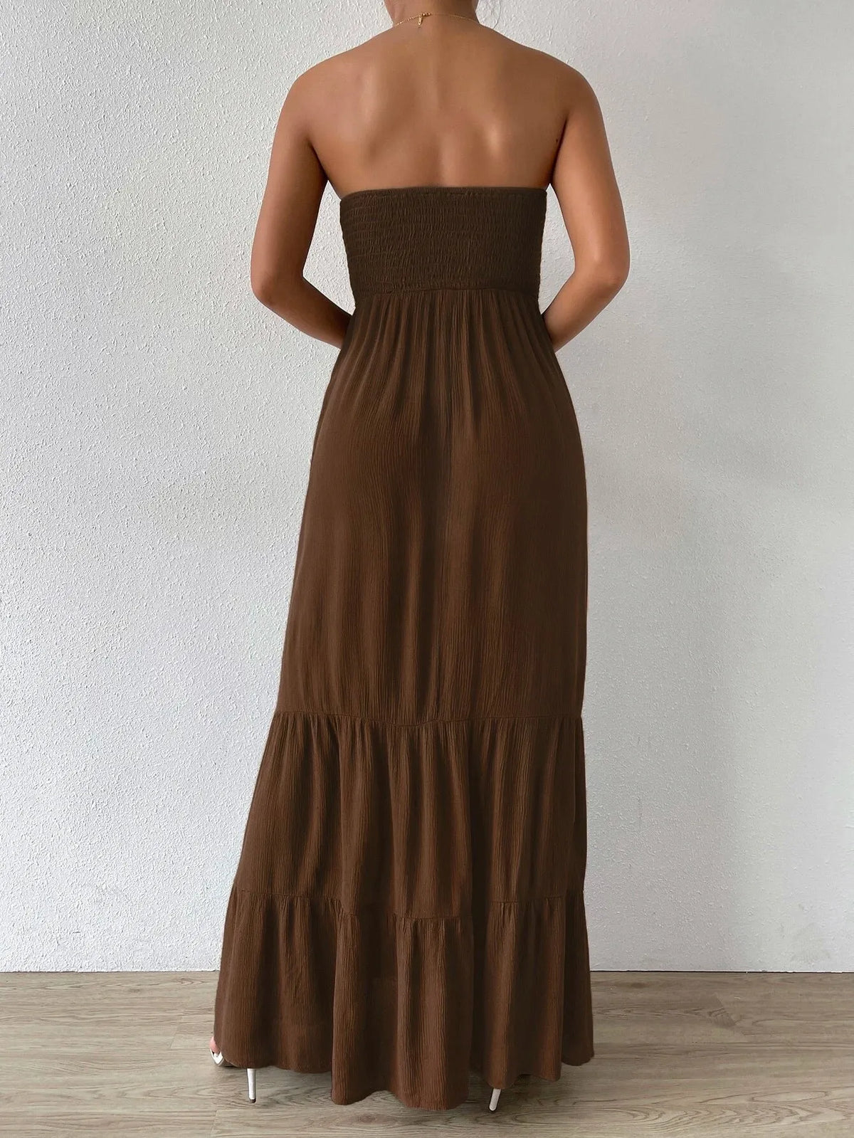 Vestido Feminino Longo Com Babado Liso Marrom