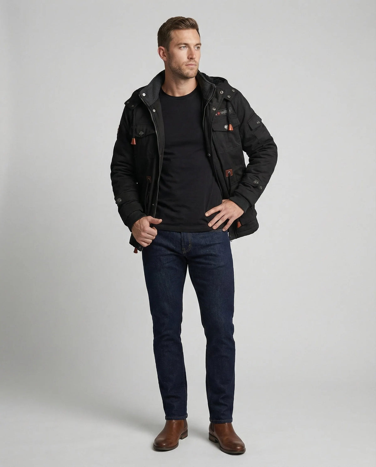 Herren Winterjacke aus Polyester mit Stilvollem Design & Wärmender Fütterung |
