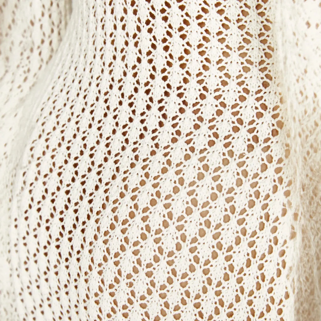 Fließendes Kleid mit offenem Webmuster
