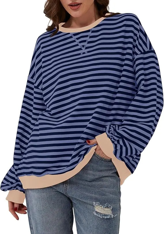 ÃœbergroÃŸer und gestreifter Pullover fÃ¼r Damen