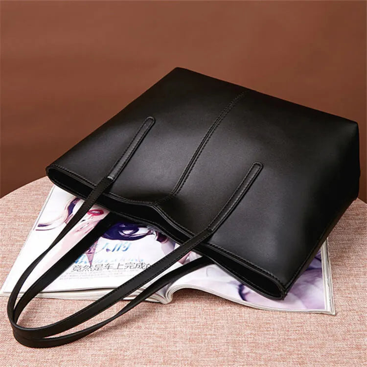 Large capacity handle bag