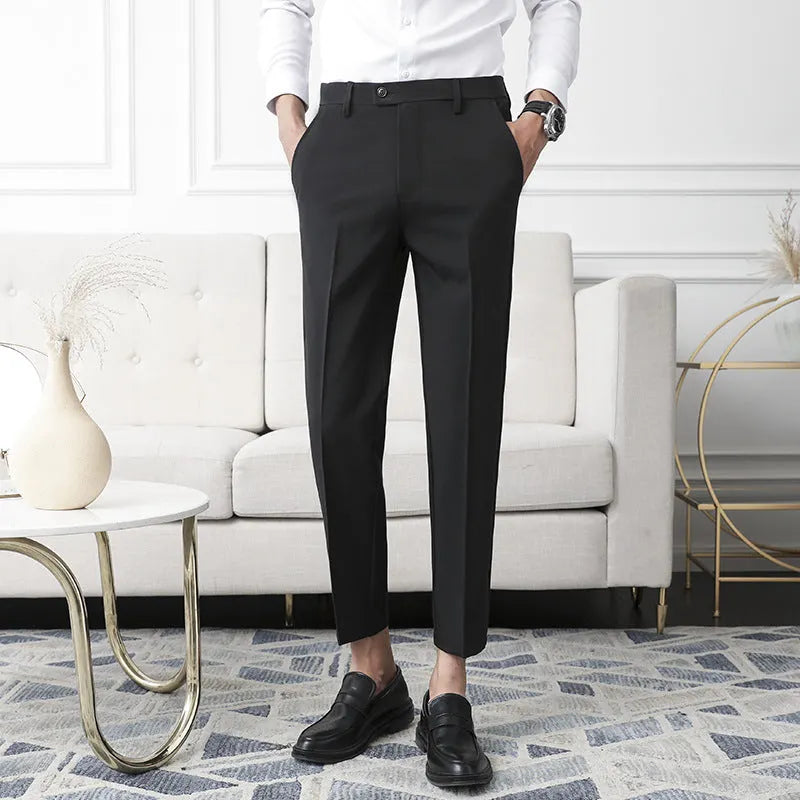 Herren Slim-Fit-Hose im klassischen Stil