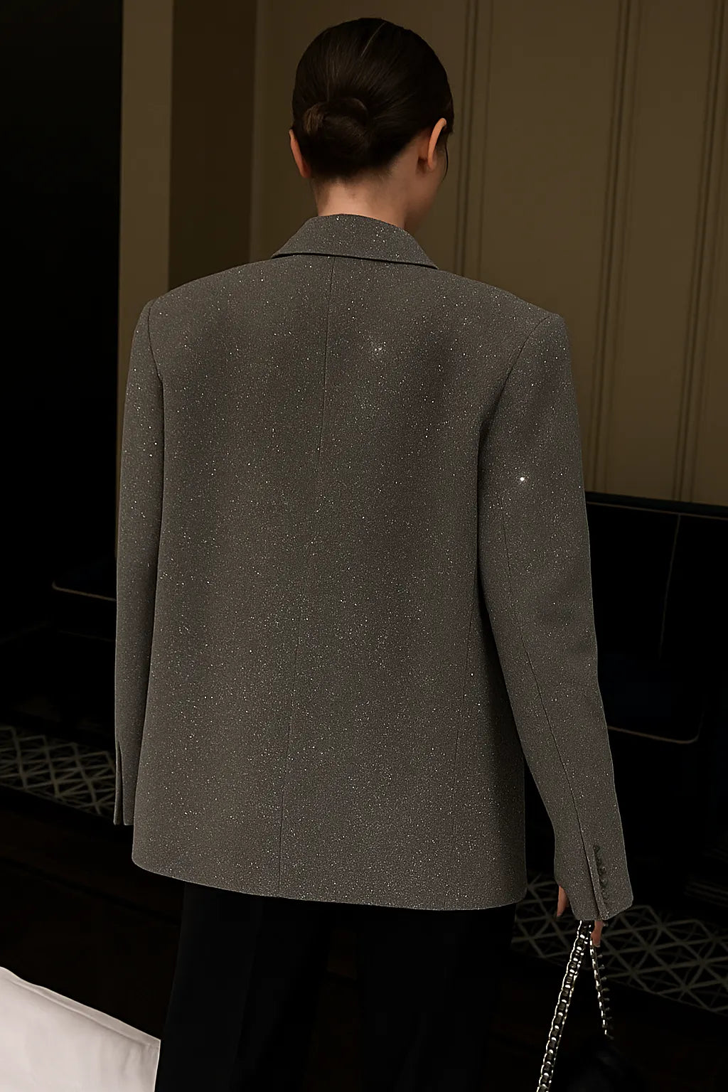 Chique Long Glittering Blazer for Women with Luxury Finish