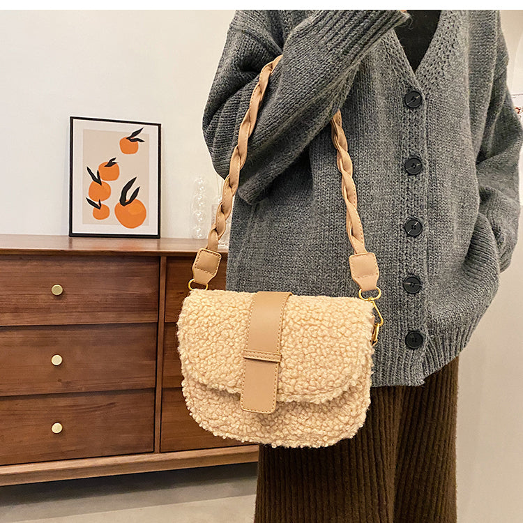 - Plüsch Pelz Tasche