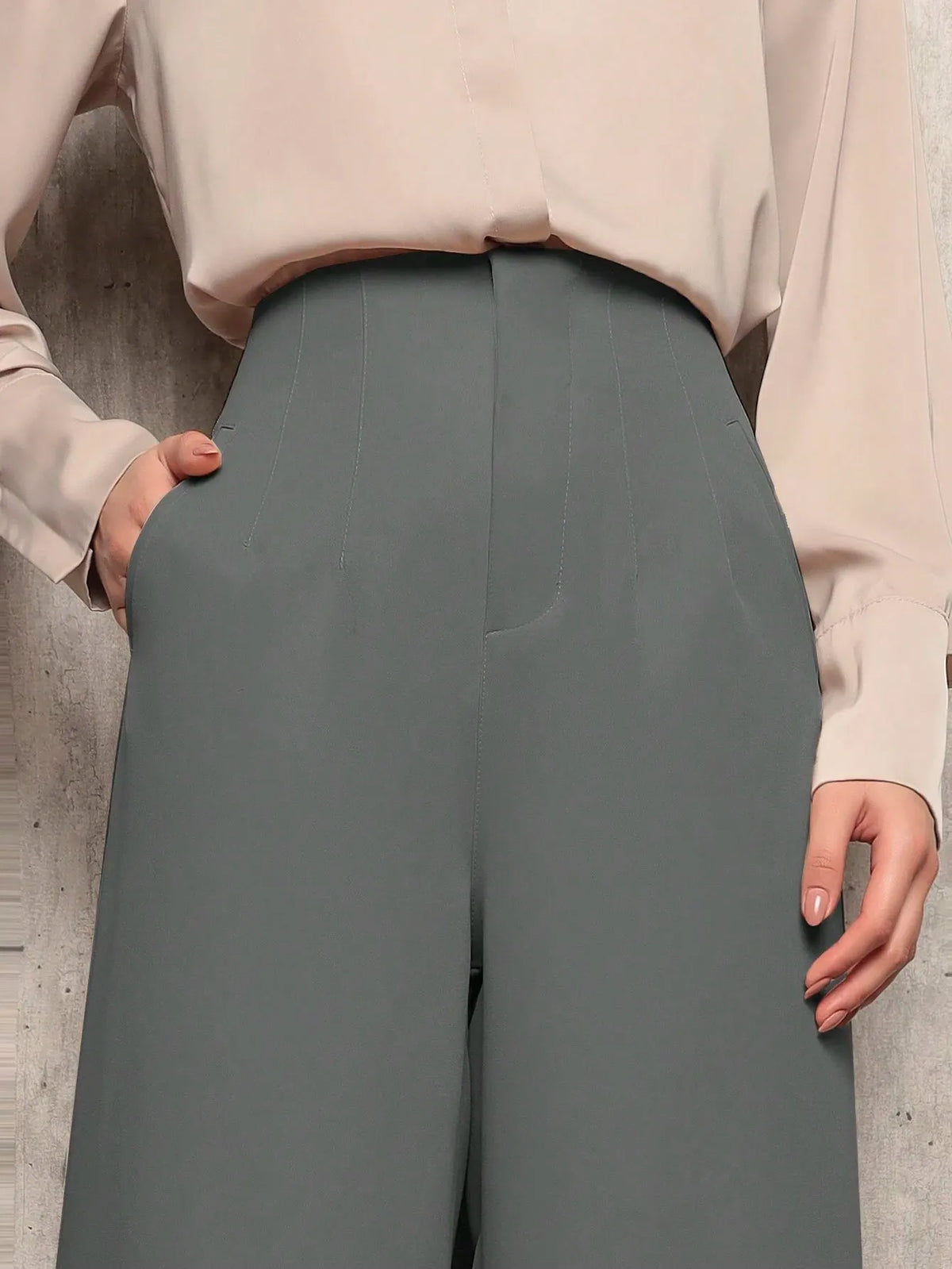 CalÃ§a Feminina Alfaiataria Pantalona Chumbo
