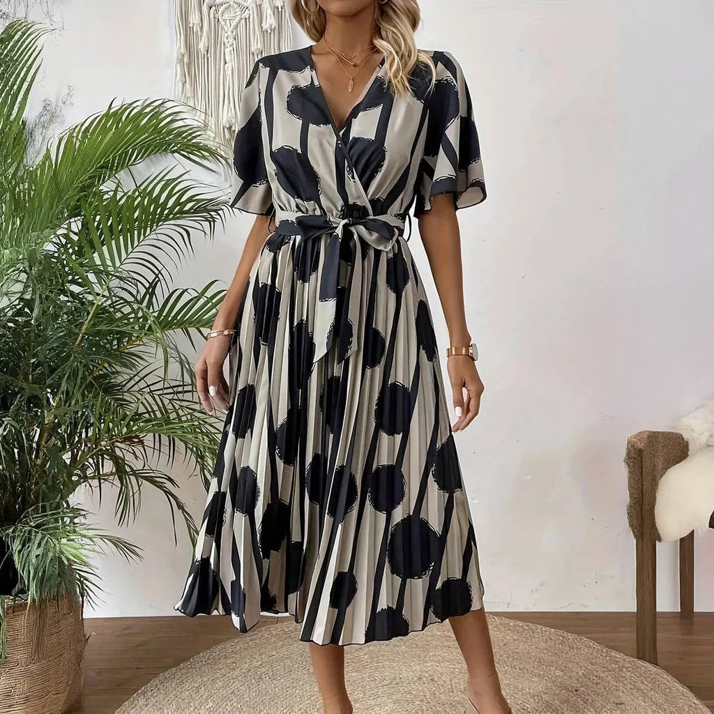 Verspielt Elegantes Kleid mit Punkten