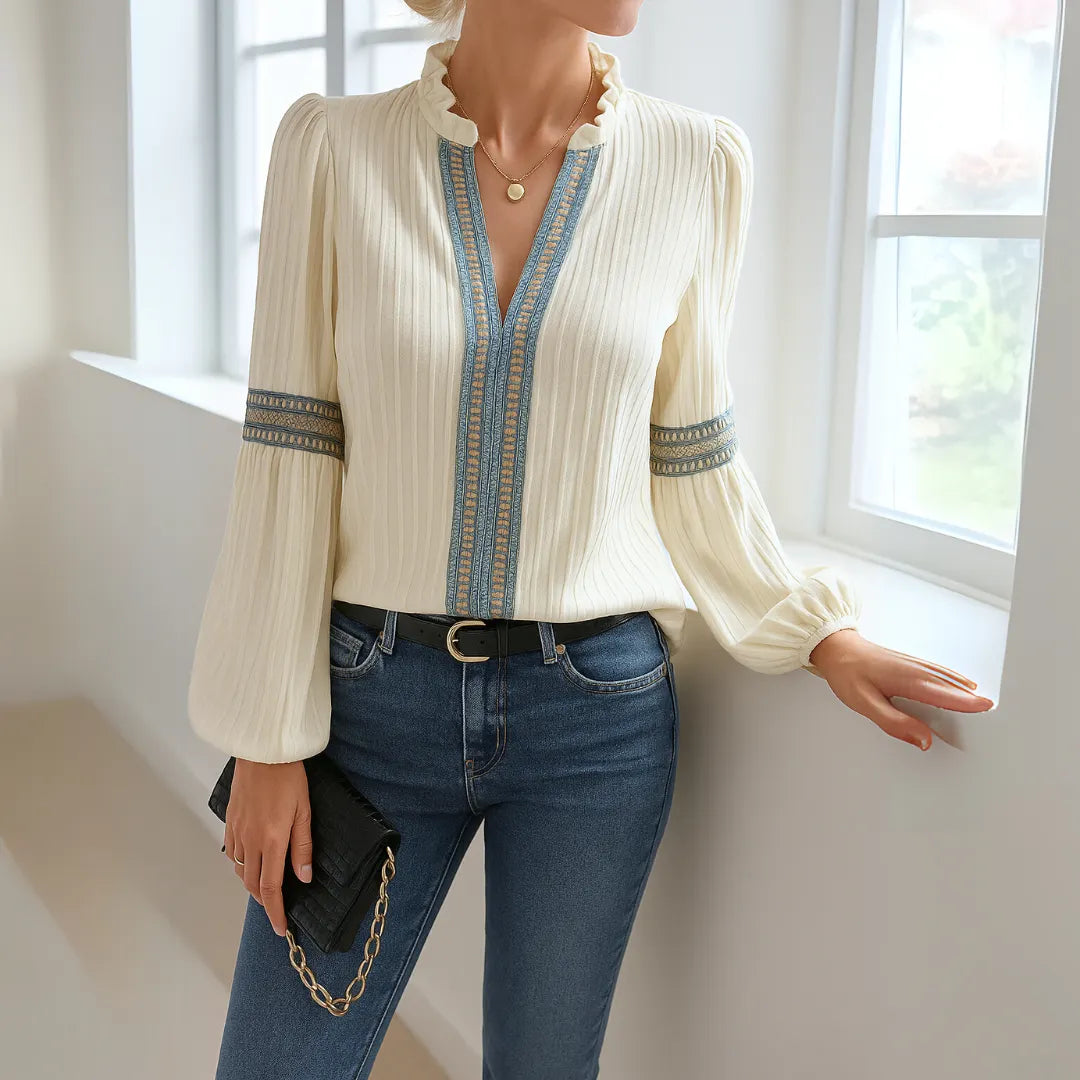 Daisy | Bluse med V-hals i blonde