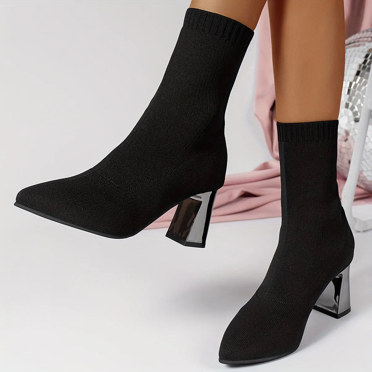 Elegante Strick-Ankle Boots mit Absatz