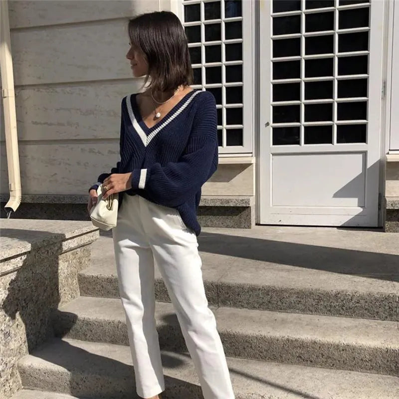 Long sleeve V-neck sweater