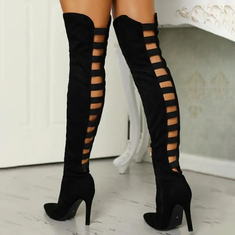 Mia | Extravagante Overknee-Stiefel – Ein Wahrer Blickfang