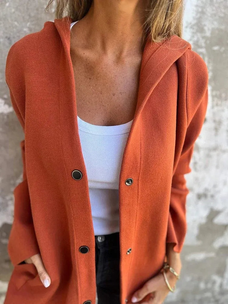 Anya | Cardigan med knapper og hætte