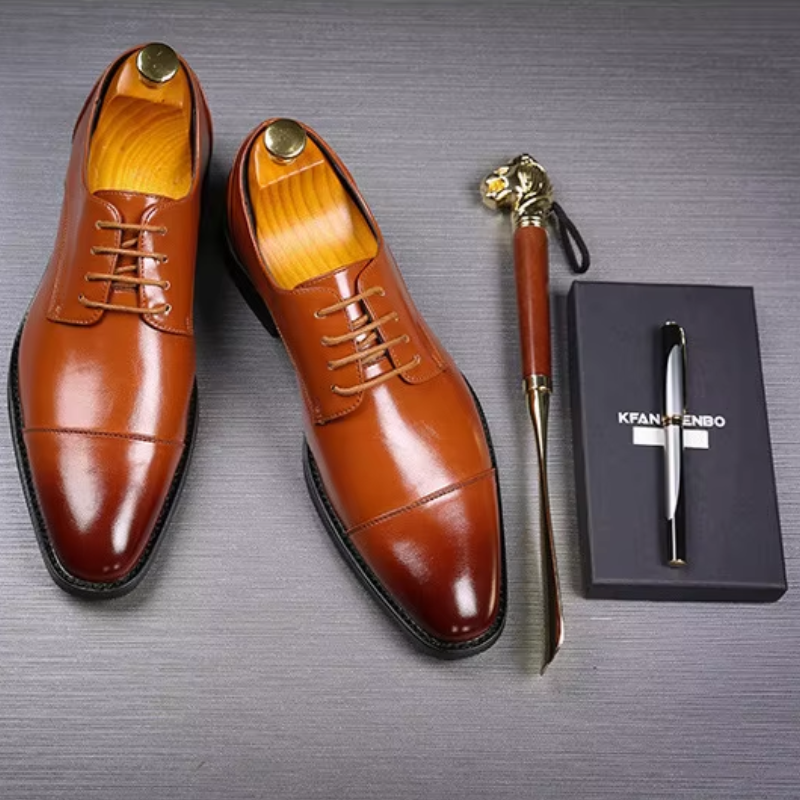 LuxuriÃ¶se Leder Herrenschuhe Mit SchnÃ¼rung Und Polierter OberflÃ¤che