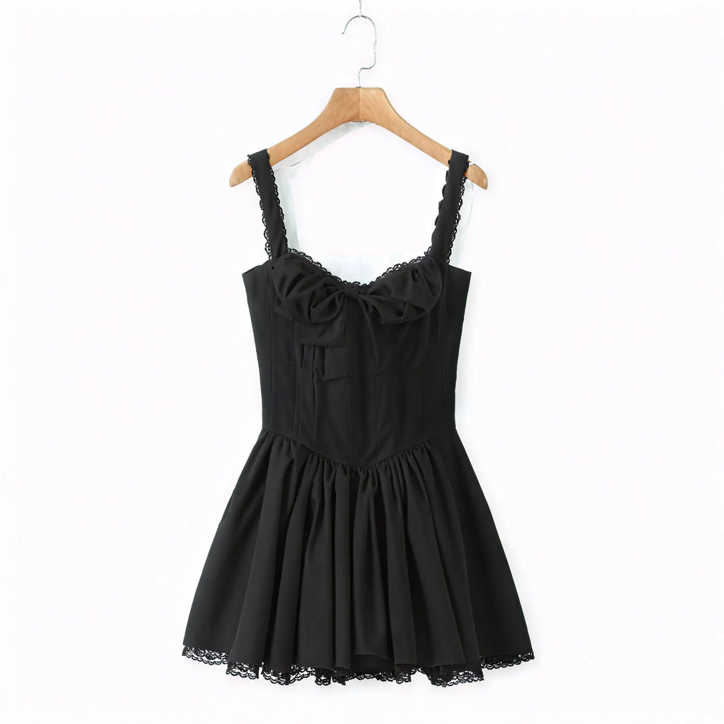 Elegantes Kleid mit femininen Akzenten
