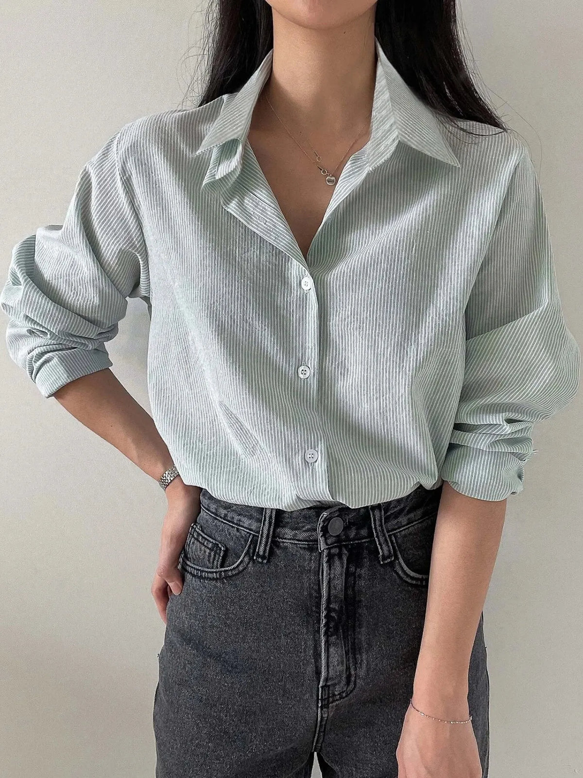Blusa Feminina Manga Longa Modelo Camisa Verde