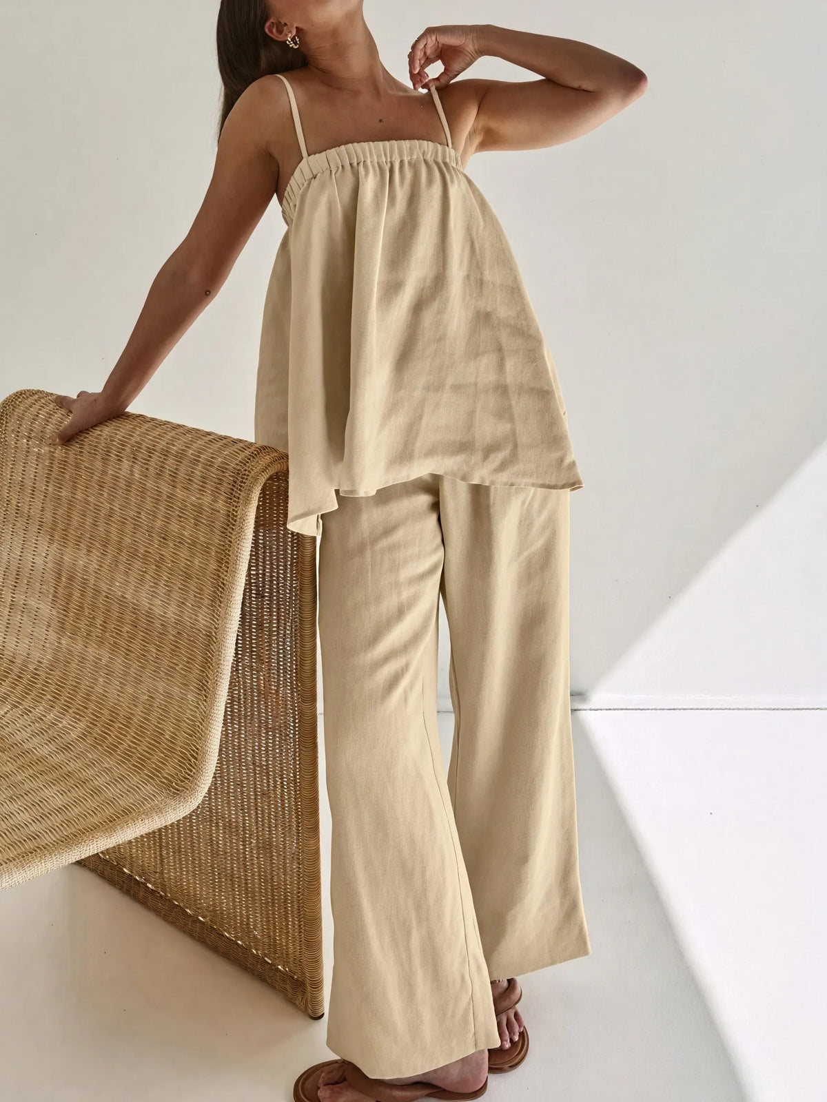 Zweiteiler Lässig – Weitbein-Hose & Spaghettitop Set