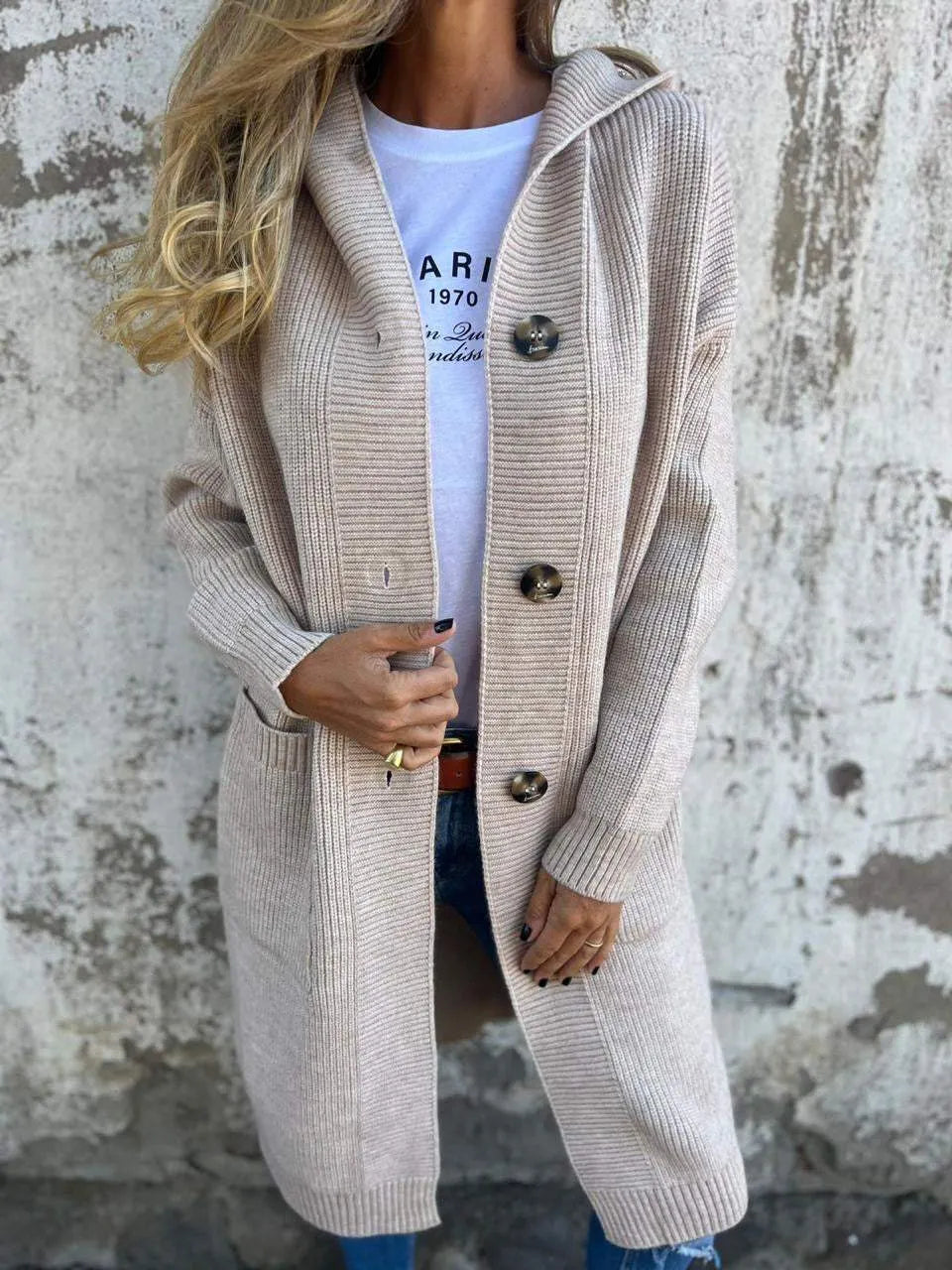 Lange Und Bequeme Strickjacke