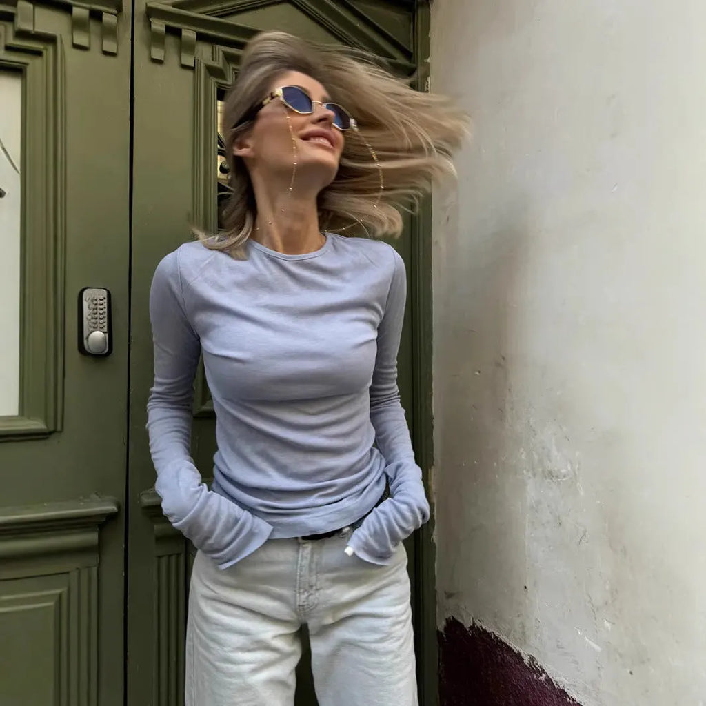 Schlichtes Langarmshirt – Minimalistischer Stil