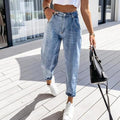 - LÃ¤ssige Streetwear-Jeans