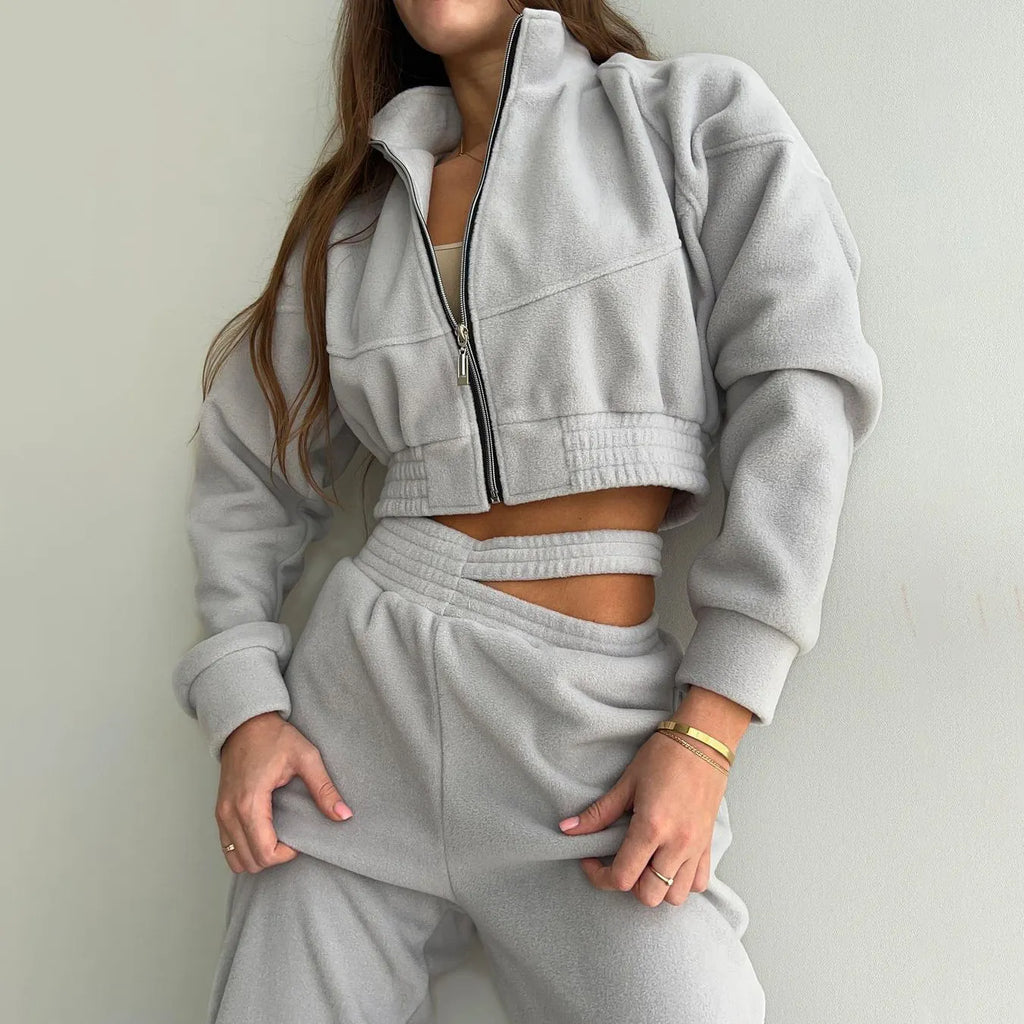 ANASTASIA | Elegante Fleece Trainingsset Voor Dames – Zacht, Flatterend & Ideaal Voor Stijlvolle Cozy Days