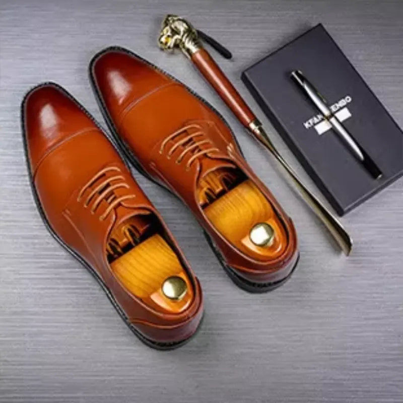 LuxuriÃ¶se Leder Herrenschuhe Mit SchnÃ¼rung Und Polierter OberflÃ¤che