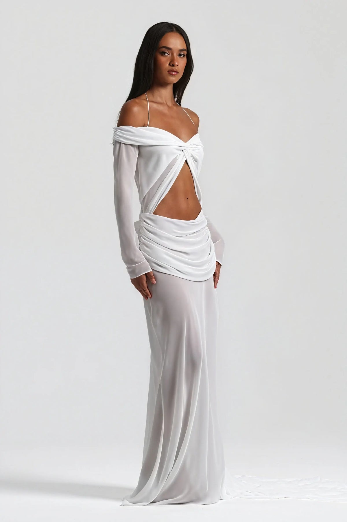 Elegantes Kleid mit Drapierung & Knotendetail