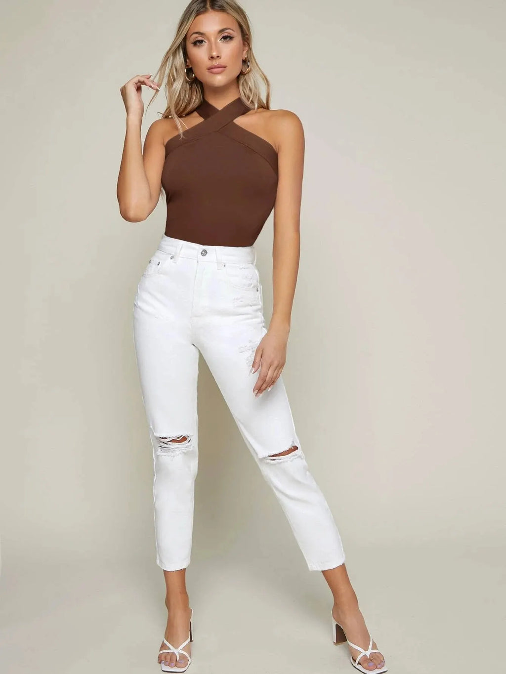 Blusa Feminina Gola TranÃ§ada