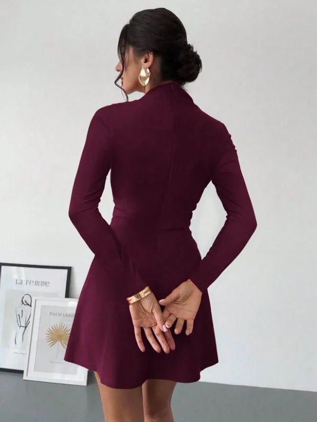 Chic Red Women's Mini Dress with Long Sleeves