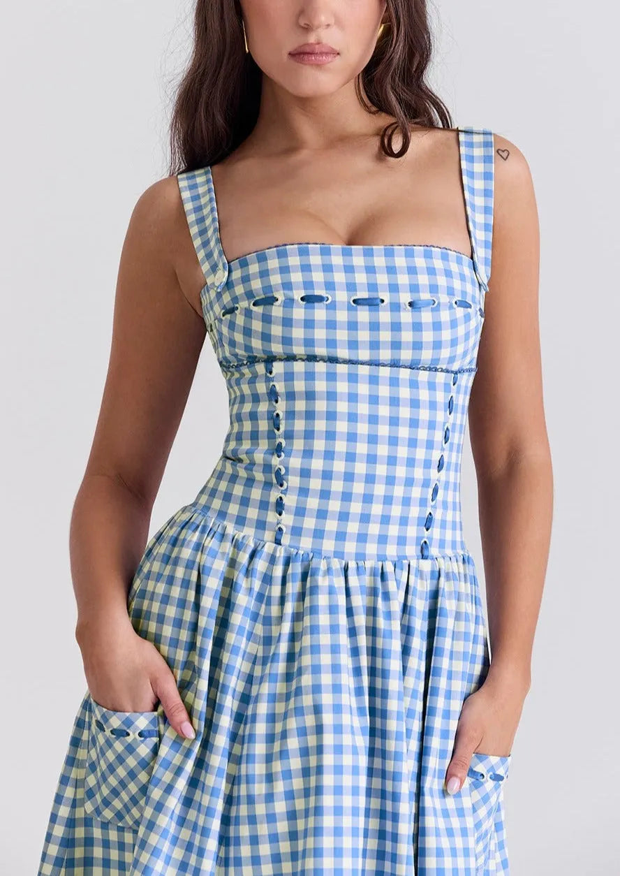 Gingham Kleid – Eckiger Ausschnitt, Knopfdetails