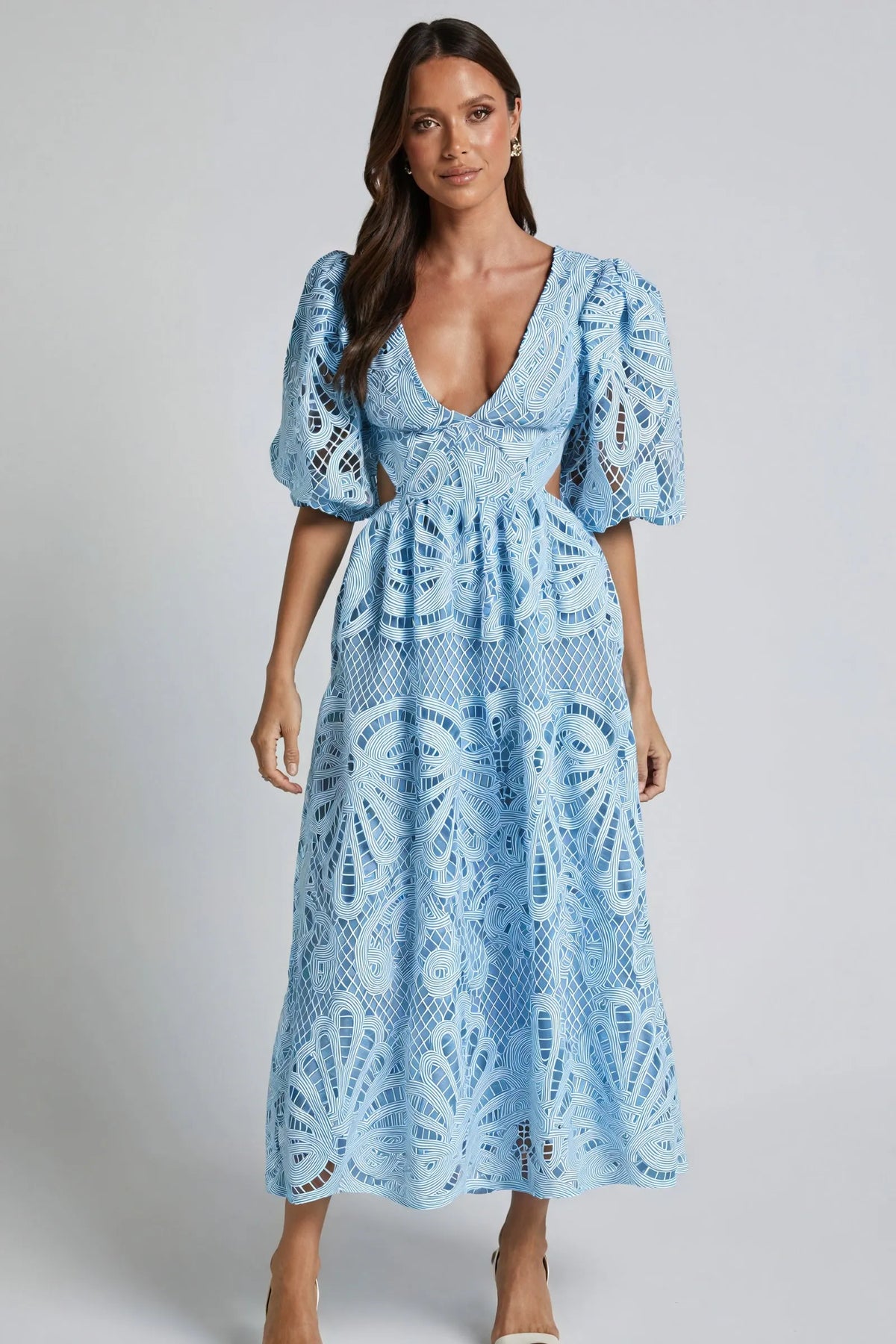 Elegantes Kleid mit zarten Details
