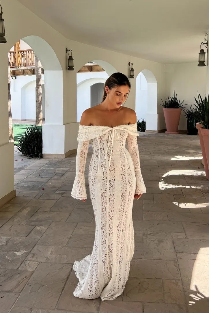 Spitzenkleid Carmen-Ausschnitt – Lange Ärmel
