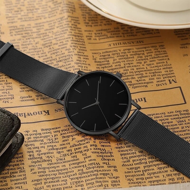 Minimalistische Uhr für Herren