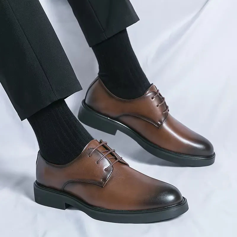 Elegante Herrenschuhe Aus Leder Mit Schnürung Und Rutschfester Sohle