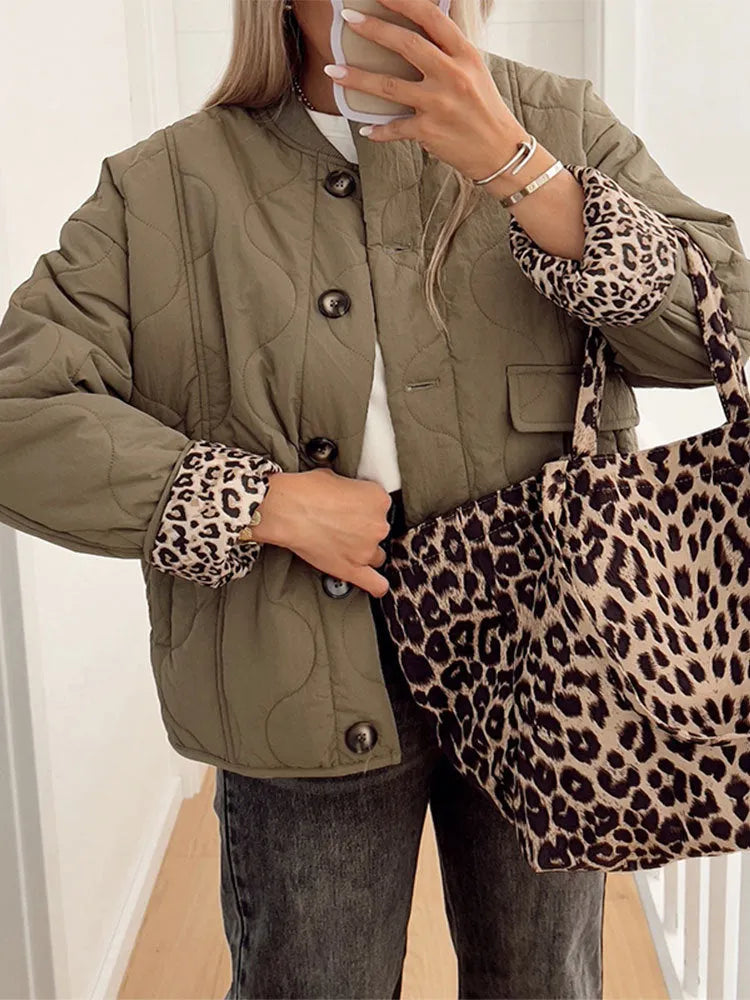 Nika | Frakke med Leopardprint For