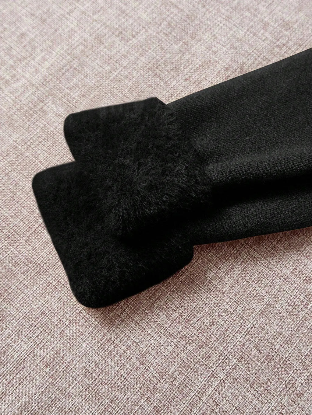 SuÃ©ter Feminino De Gola Alta De Veludo Preto