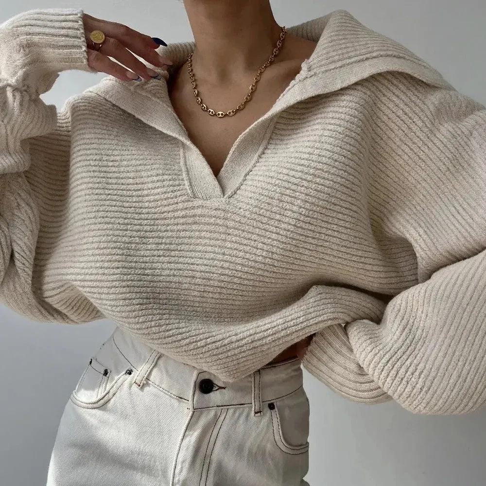 Oversized Strickpullover mit tiefem V-Ausschnitt
