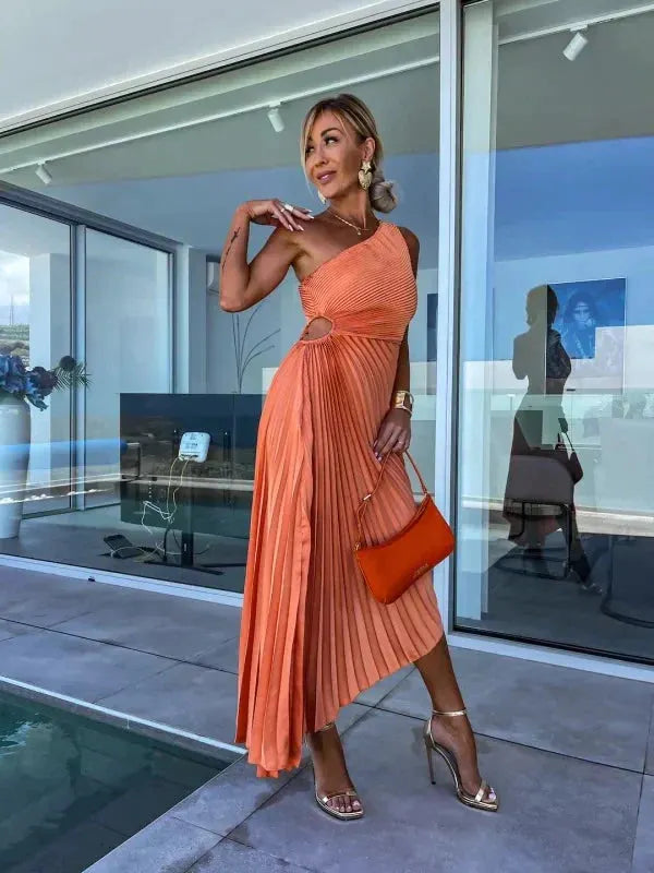 Belda | Elegant Asymmetrical Pleated Dress