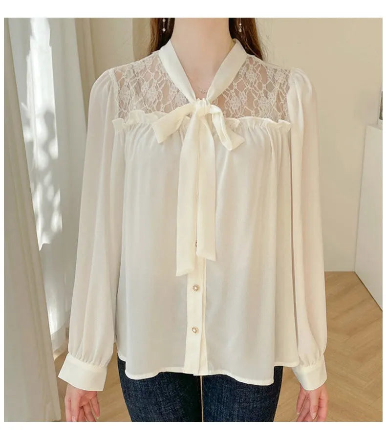 Long-sleeved chiffon shirt with a bow