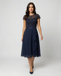 - Elegantes Transparentes Kleid mit Kurzarm, Feminine Silhouette