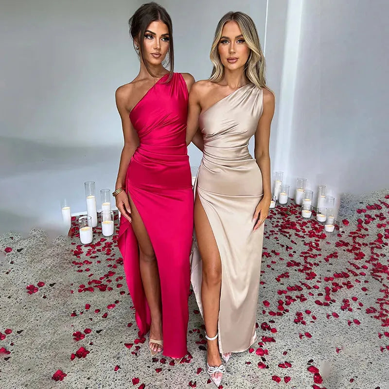 DAVIDA | Luxe Maxi Satijnen Jurk Voor Dames - Glanzend & Zelfverzekerd