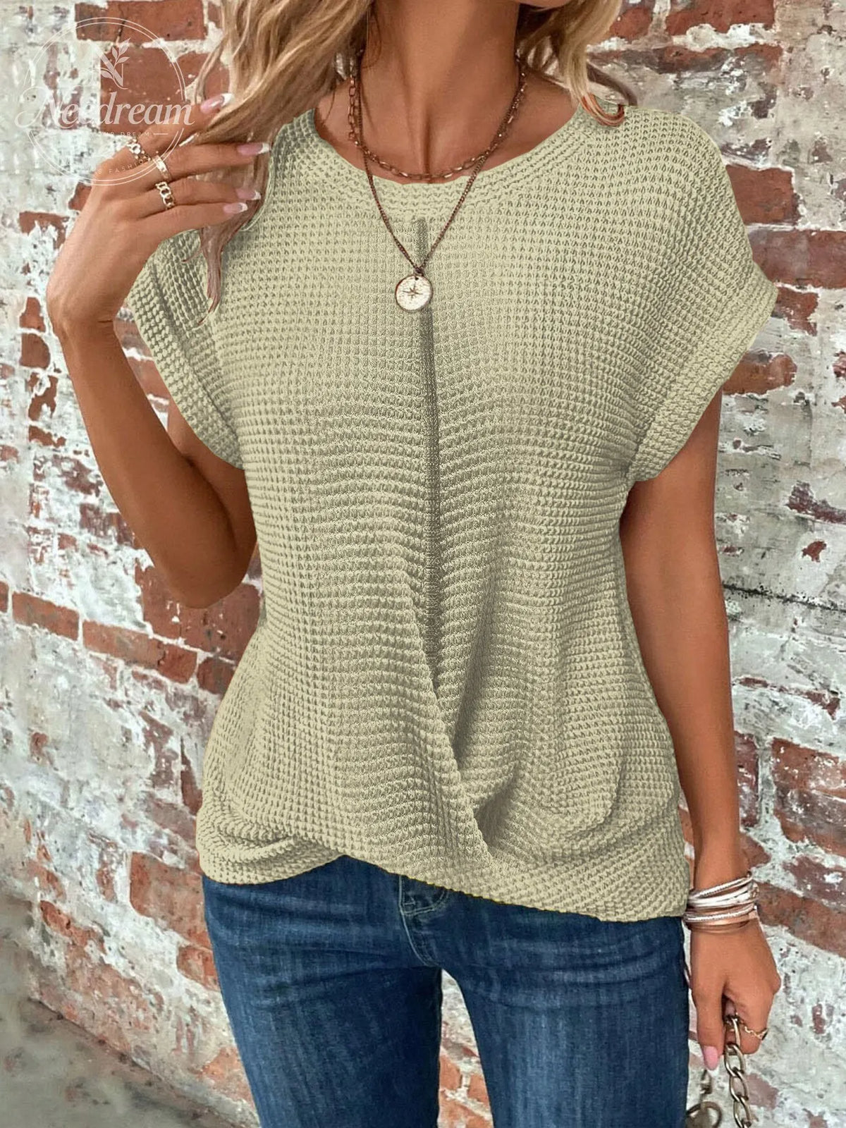 Women's Elegant Crew-Neck Short Twisted-Hem Top